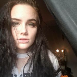 Meet your Posher, Lindsey